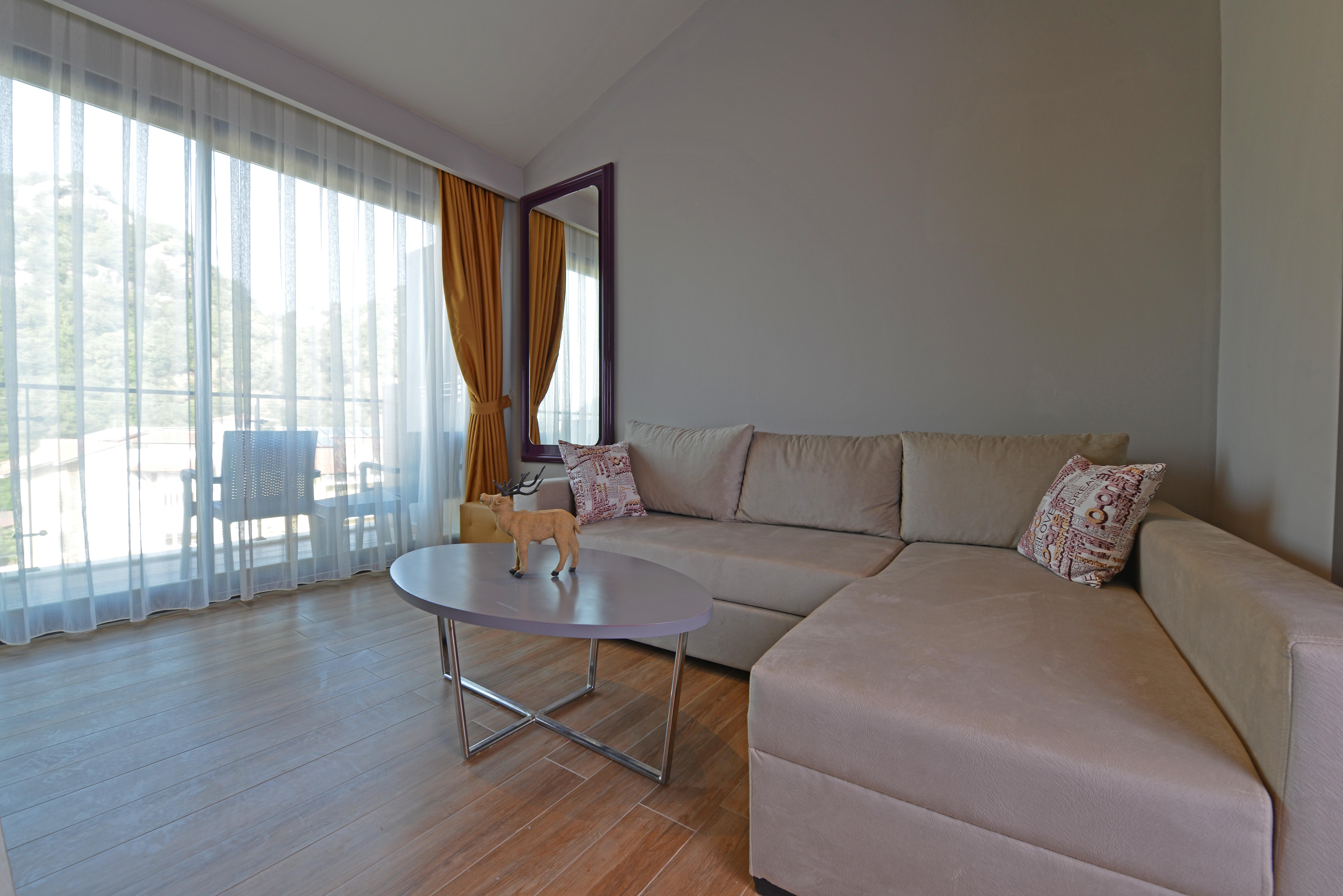 Mirage World Hotel İçmeler Luaran gambar
