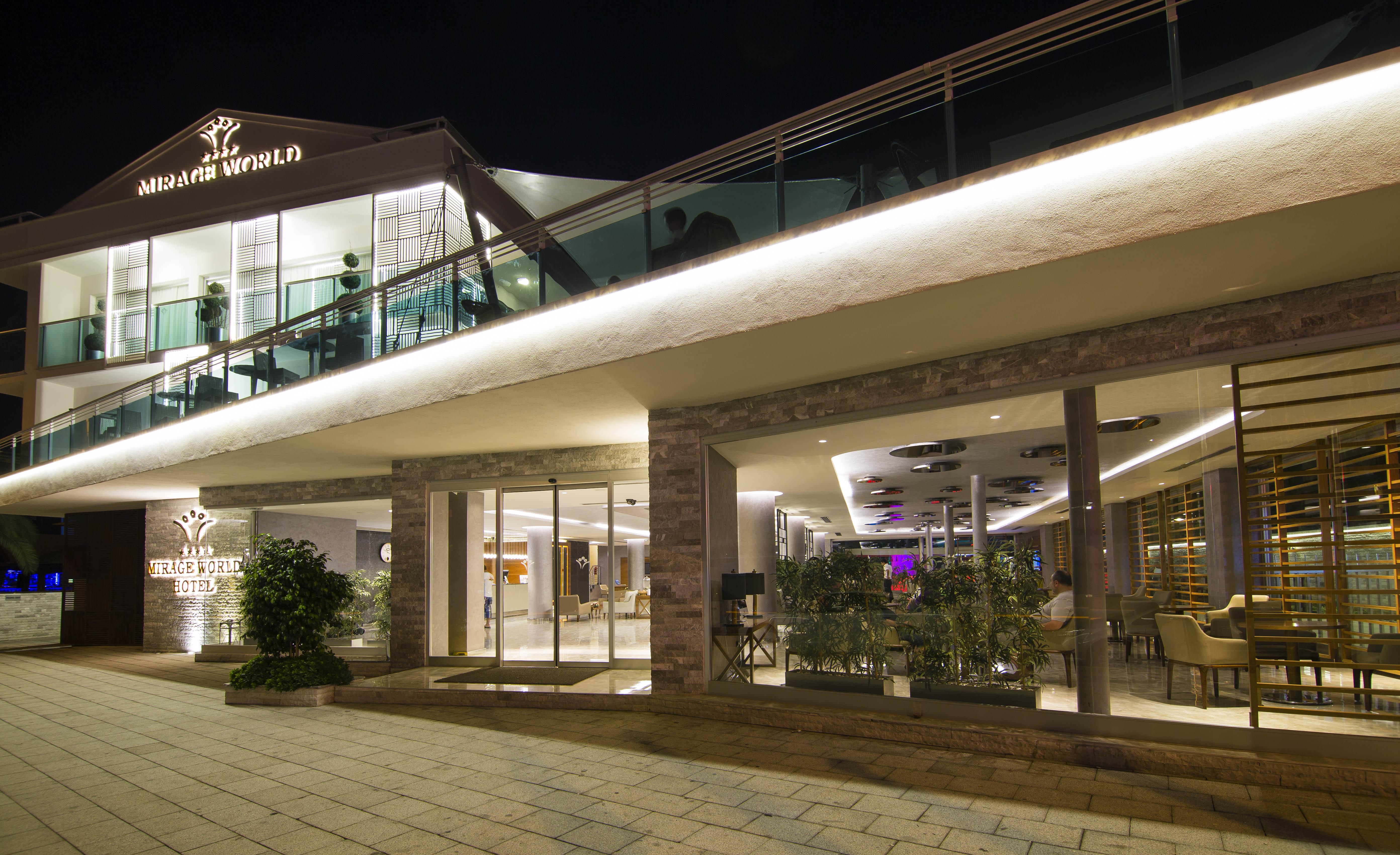 Mirage World Hotel İçmeler Luaran gambar